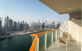 Aws Holiday Homes - Luxurious 2Br In Business Bay
